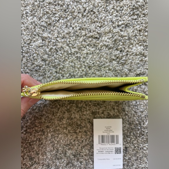 Kate Spade Wallet - Picture 3 of 6